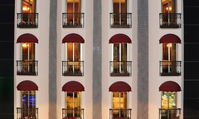 Grand Center Boutique Hotel