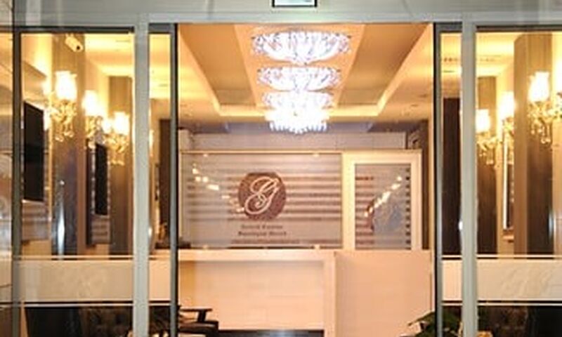 Grand Center Boutique Hotel