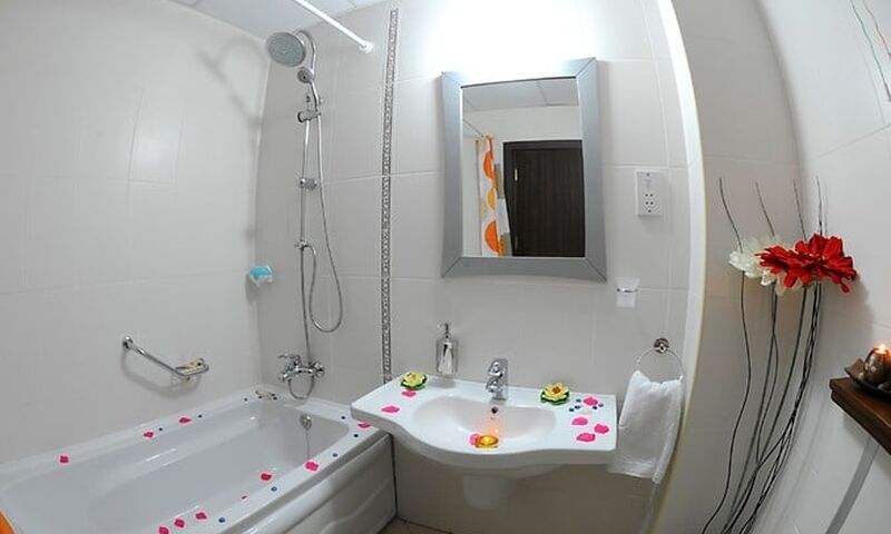 Grand Center Boutique Hotel