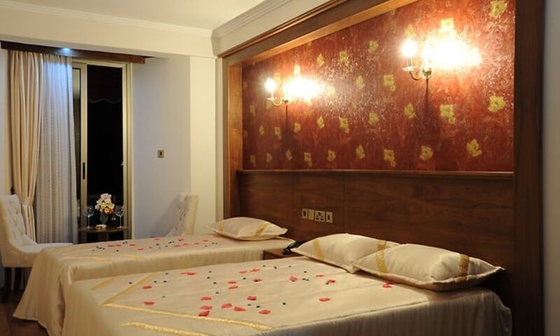 Grand Center Boutique Hotel